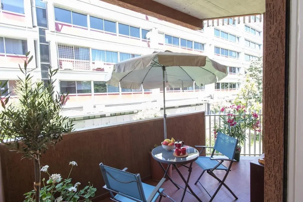 Apartment Blu Flamingo, Eleganza E Comfort A Trastevere Rome