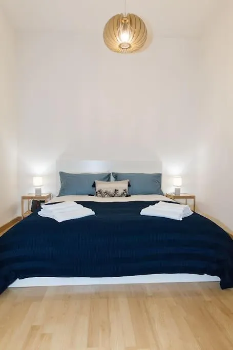 Blu Flamingo, Eleganza E Comfort A Trastevere Rome Apartment